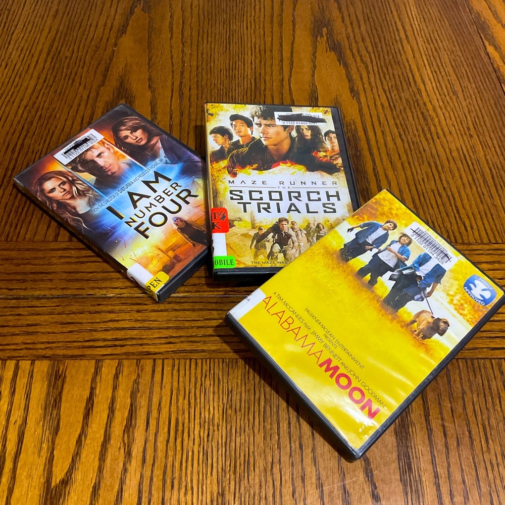 Set of 3 DVDs 📀: I Am 4, Maze Runner Scorch Trials & Alabama Moon